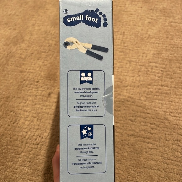 Small Foot- Construction Worker Tool Belt - Picture 5 of 5